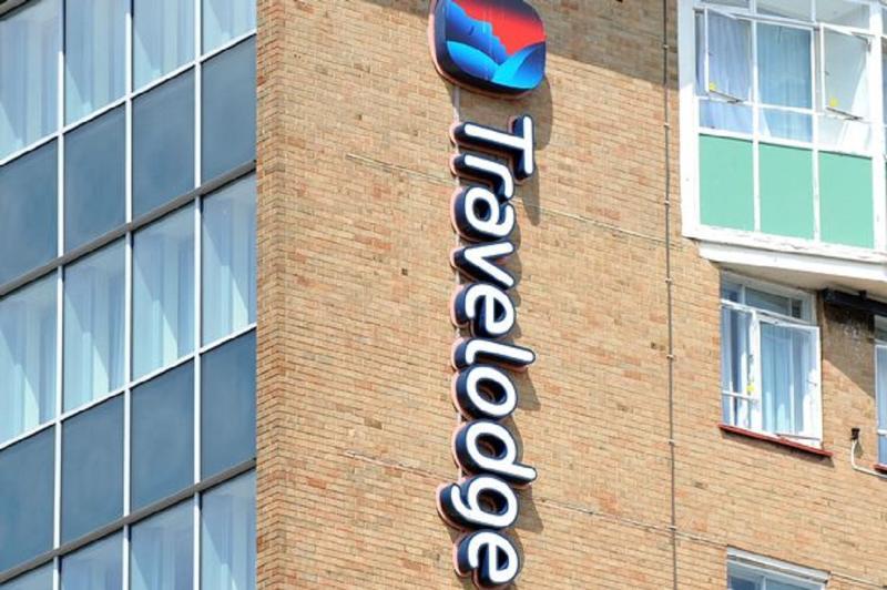Travelodge Guildford Exterior photo